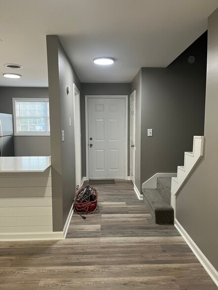 Building Photo - 108 Shady Brook Dr