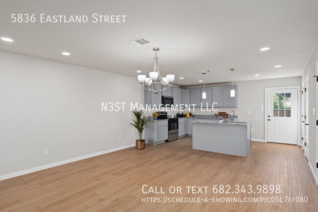 Building Photo - 5836 Eastland St