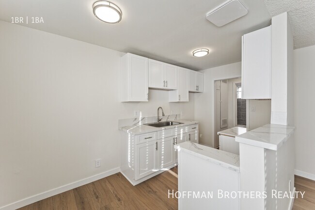 Building Photo - 14232 Sylvan St