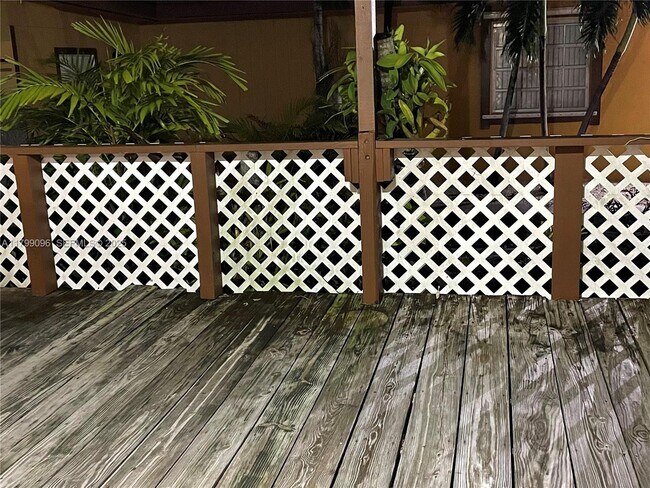 Building Photo - 63 NW 51st Ave