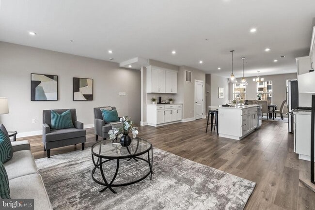 Building Photo - 105 Higher Rock Ct