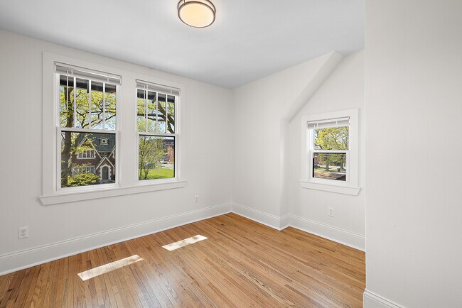 Building Photo - 7464 Woodrow Wilson St
