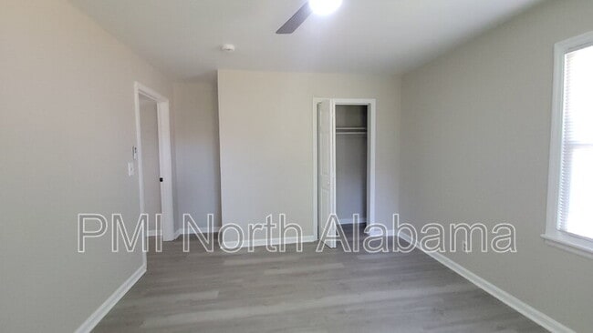 Building Photo - 3901 Newson Rd SW