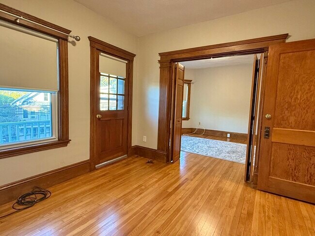 Building Photo - 267 Boston Ave