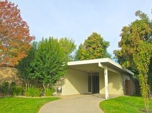 Building Photo - Super cute 2/2 (COMPLETELY UPGRADED)!!  Please read entire ad for showings!