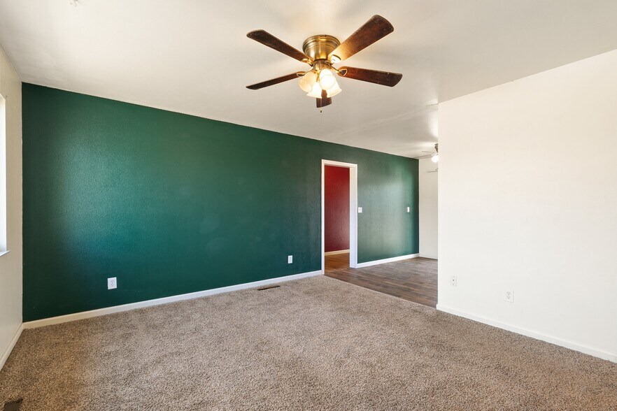 Building Photo - 1512 Willshire Dr