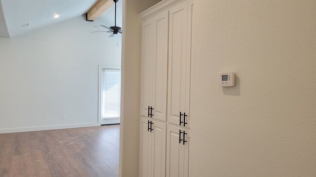 Building Photo - 7208 22nd Pl