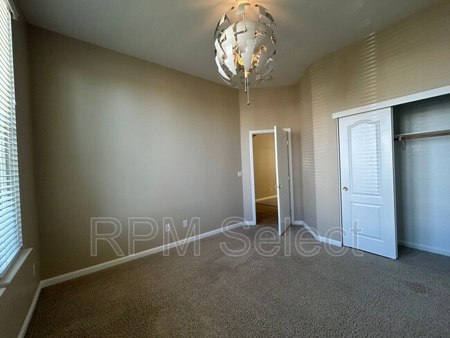 Building Photo - 2206 Ranch House Ct