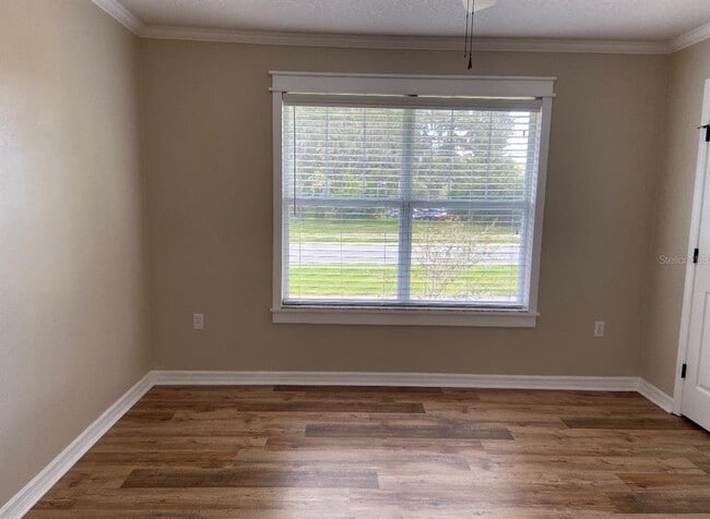 Building Photo - 4574 SW 48th Way