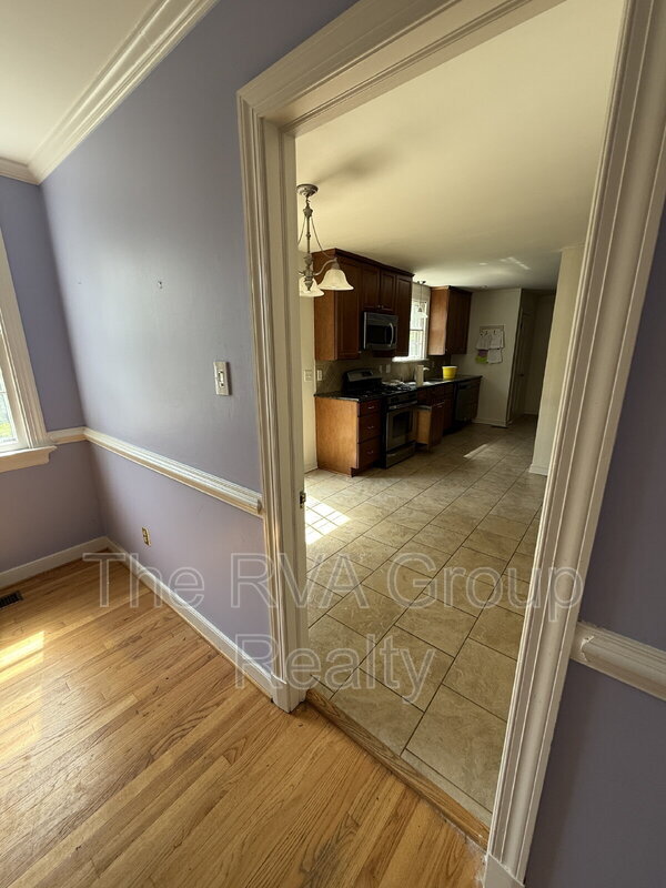 Building Photo - 10075 Aragon Dr