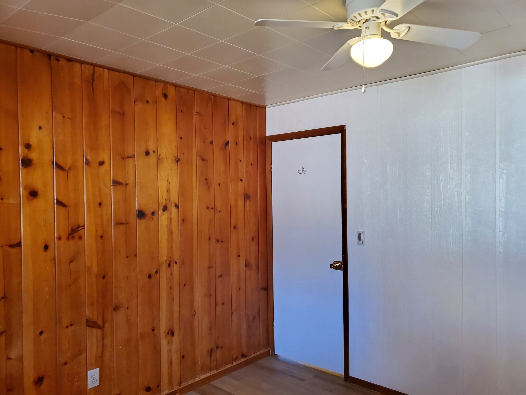 Building Photo - 10370 Ute Pass Ave