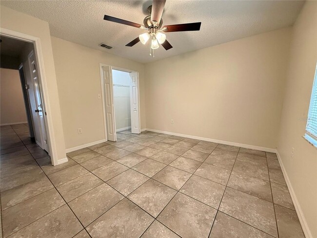 Building Photo - 3136 Julia Ct