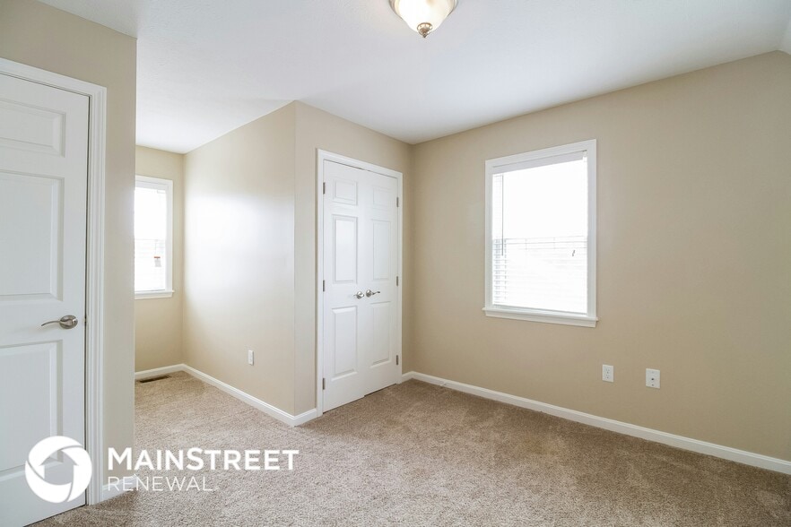 Building Photo - 6005 Delilah Ct