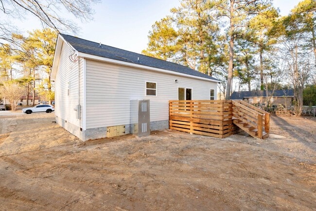 Building Photo - 216 Acie Ave