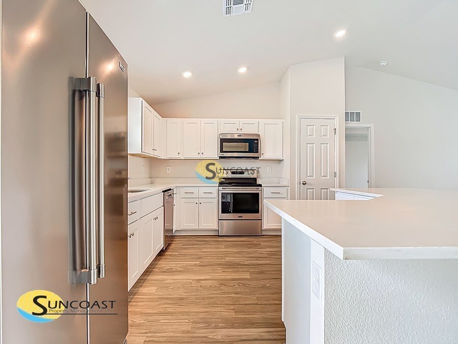 Building Photo - 6251 W Whispering Dr