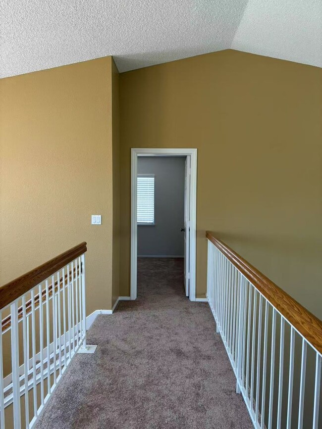 Building Photo - 9828 Dardanelle Ct