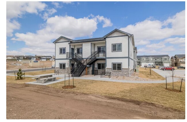 Building Photo - 1531 Richard Martin Dr