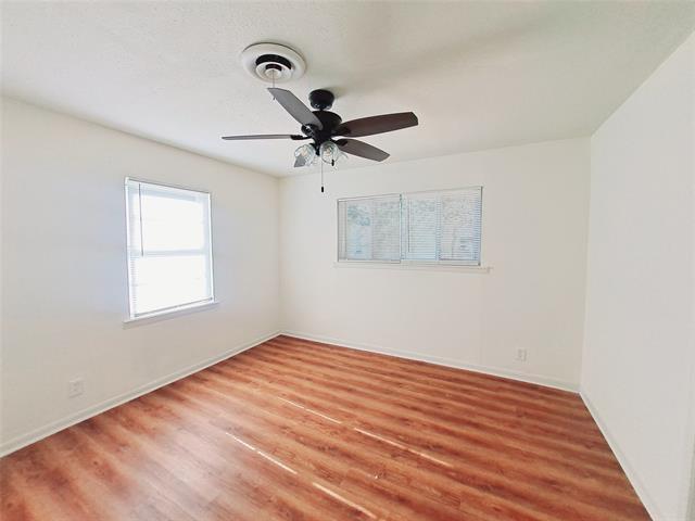 Building Photo - 6203 Live Oak St