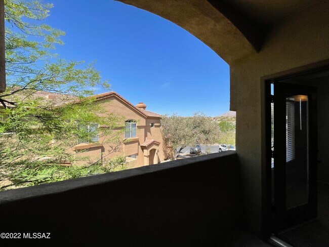 Building Photo - 7050 E Sunrise Dr