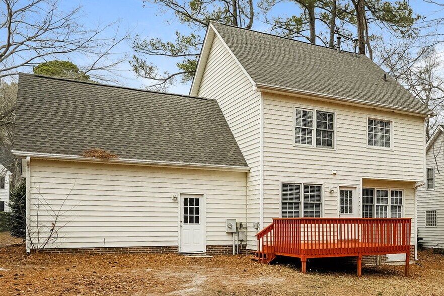 Building Photo - 708 E Ivy Valley Dr