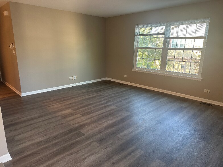 Building Photo - 401 Muirwood Ct
