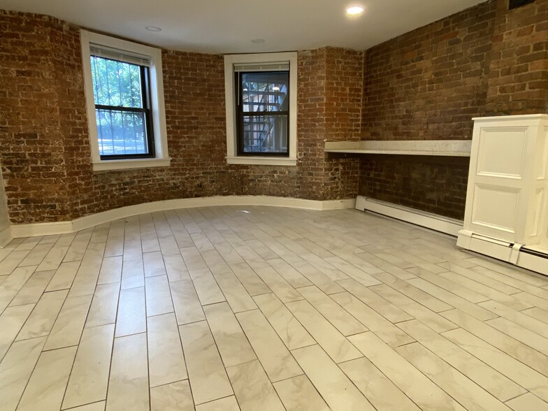 Building Photo - 482 Columbus Ave