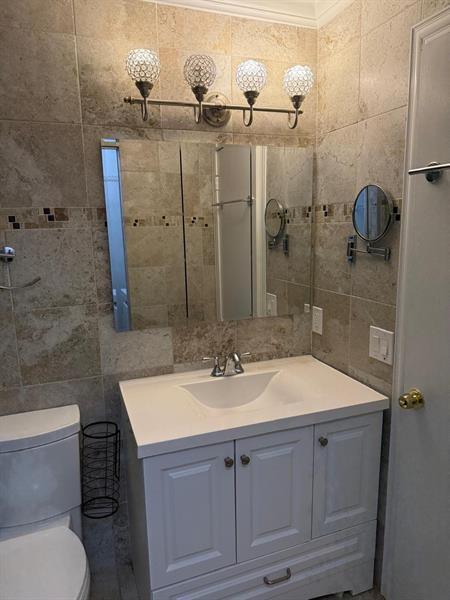 Building Photo - 1216 Periwinkle Pl