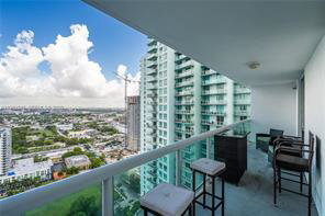 Building Photo - Northeast Bayshore Court, Miami, FL 33138 - 1 BR 1 BA condo
