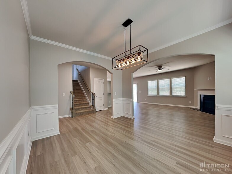 Building Photo - 187 Falls Cove Dr