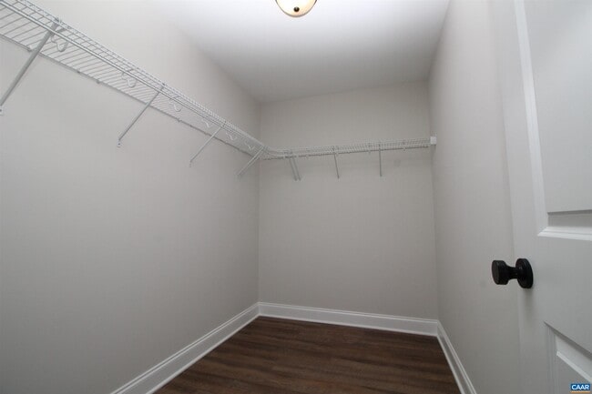 Building Photo - 179 Langley Dr