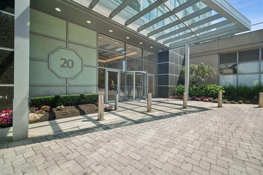 Building Photo - 20 Newport Pkwy