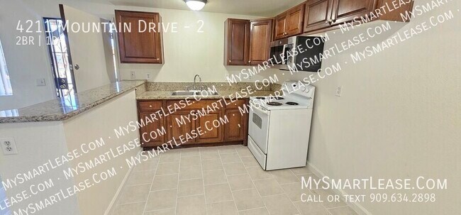 Building Photo - 4211 Mountain Dr