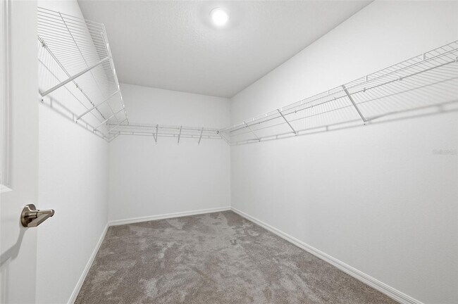 Building Photo - 12860 Tripoli Ave