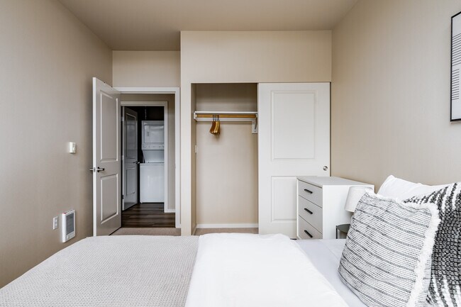 Building Photo - 5101 25th Ave NE