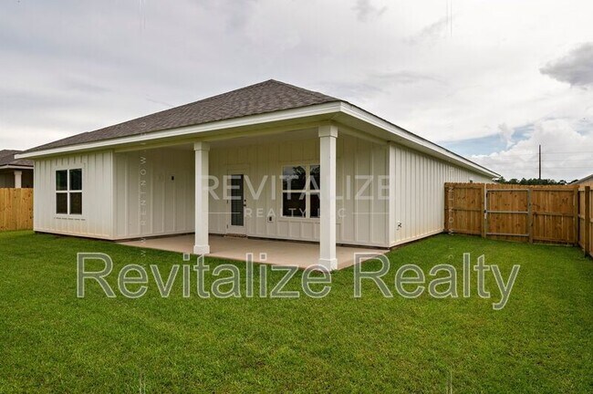 Building Photo - 14531 Dayton Cir