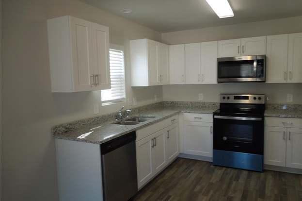 Building Photo - 266 Bluebonnet-