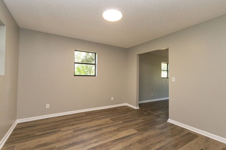 Building Photo - 13797 Tanoka Ct