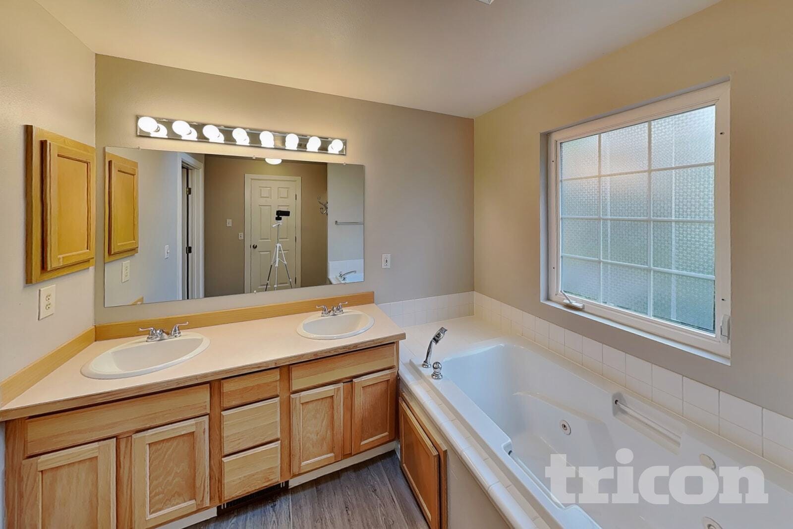 Building Photo - 6295 Grandridge Dr SE