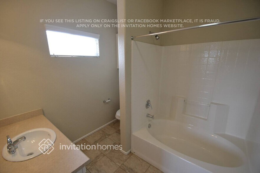 Building Photo - 41410 Juniper St