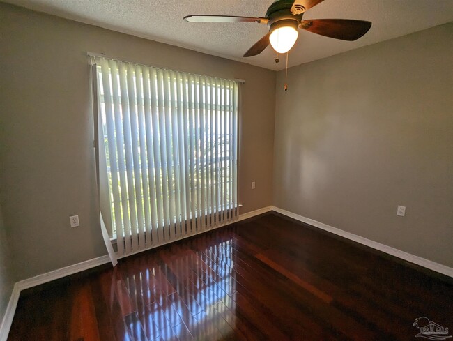 Building Photo - 1490 Newcastle Way
