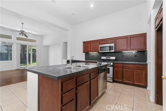 Building Photo - 1673 Jade Moon Ln