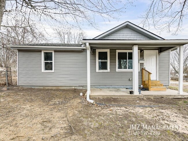 Building Photo - 750 Scottwood St