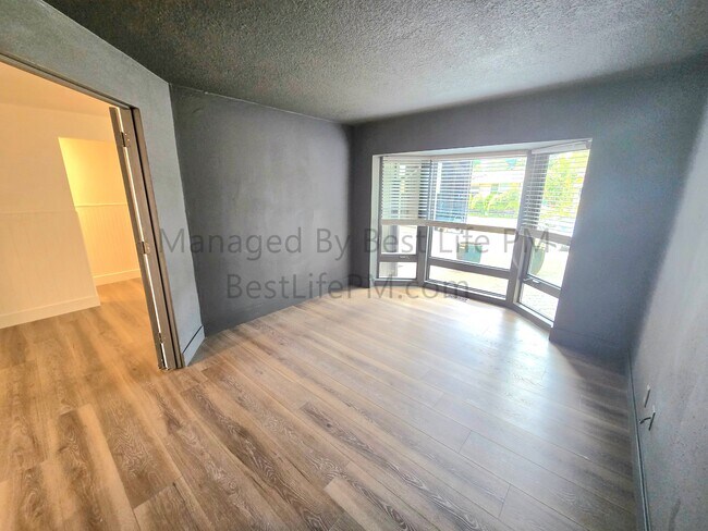 Building Photo - 150 Narain Ct