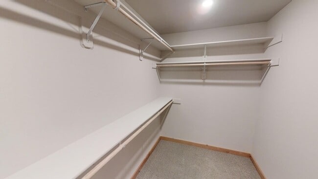 Building Photo - Spacious Townhome with Central Heat/Air - Two Car Garage, Fenced in Backyard! **EARLY BIRD PRICIN...