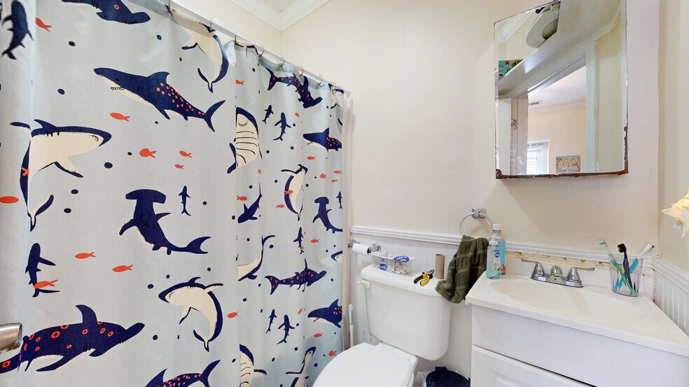 Building Photo - 714 Shawmut Ave