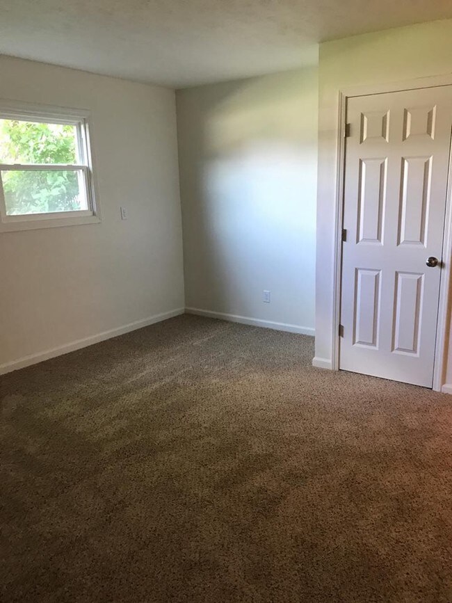 504 Greenbriar Dr 504 Greenbriar Dr Normal IL 61761 Apartment Finder