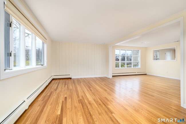Building Photo - 20 Rockmere Rd