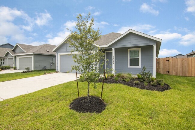 Building Photo - 25653 Rose Creek Dr