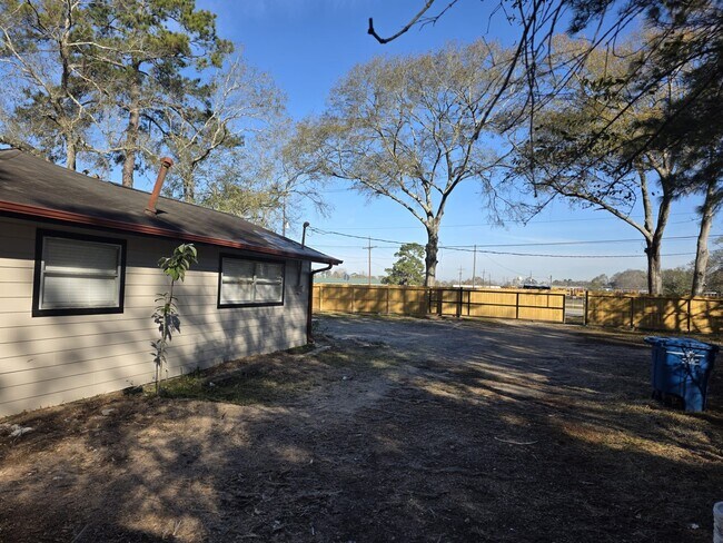 Building Photo - 26334 FM 2090