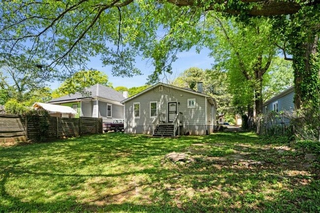 Building Photo - 1272 Oakland Terrace SW